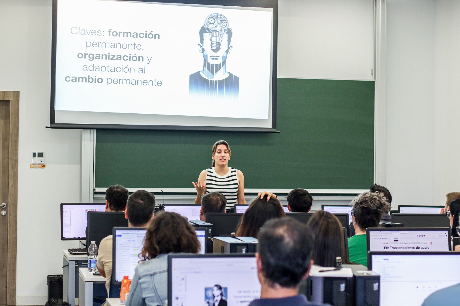 Apertura de ComunIA, espacio de networking para empresas y profesionales en comunicación